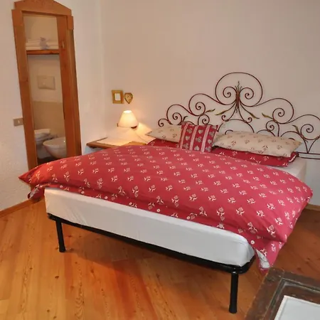 Pichler Casa Bed & Breakfast 3*